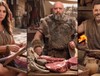 'Kızılcık Şerbeti karakterleri Viking köyünde