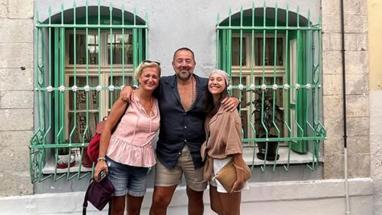 Aşk devam ediyor! Ata Demirer'in sevgilisiyle güz gezmesi