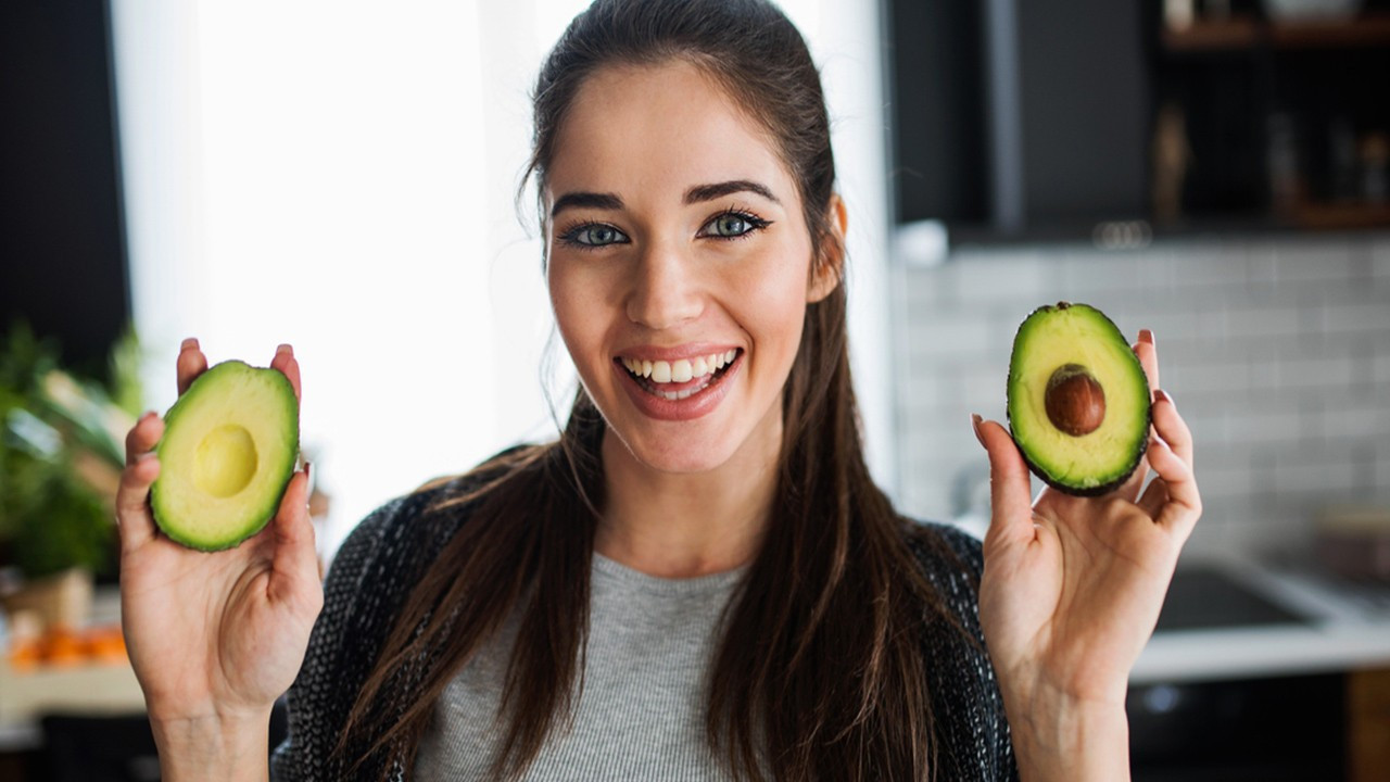 Parlak bir cilt için yemeniz gereken 10 yiyecek