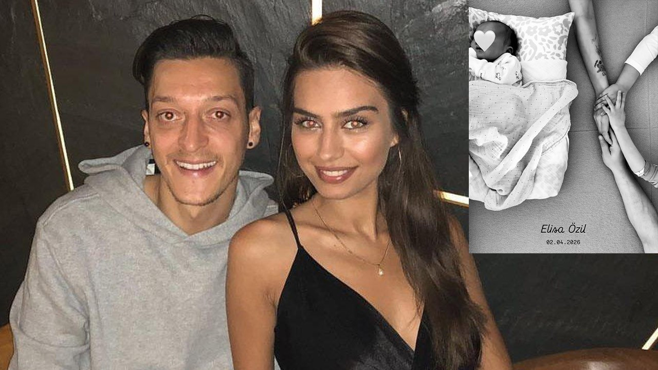 Mesut Özil ile Amine Gülşe, üçüncü çocuklarını kucaklarına aldı