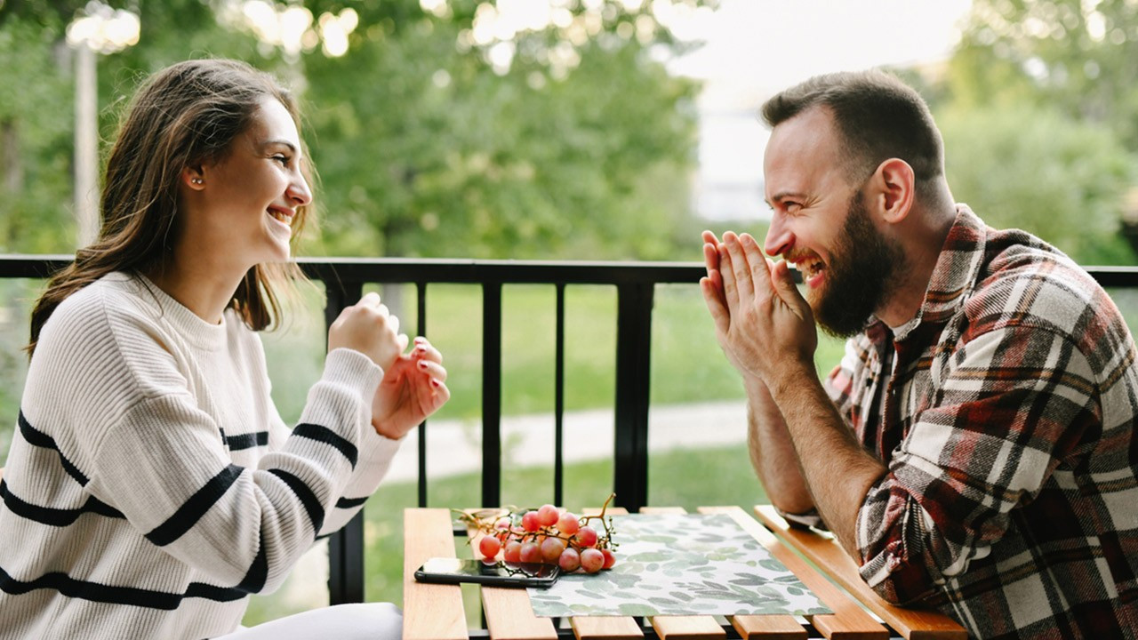 Flört trendi: İlişkilerde kaygılı bağlanma ve başa çıkma yolları