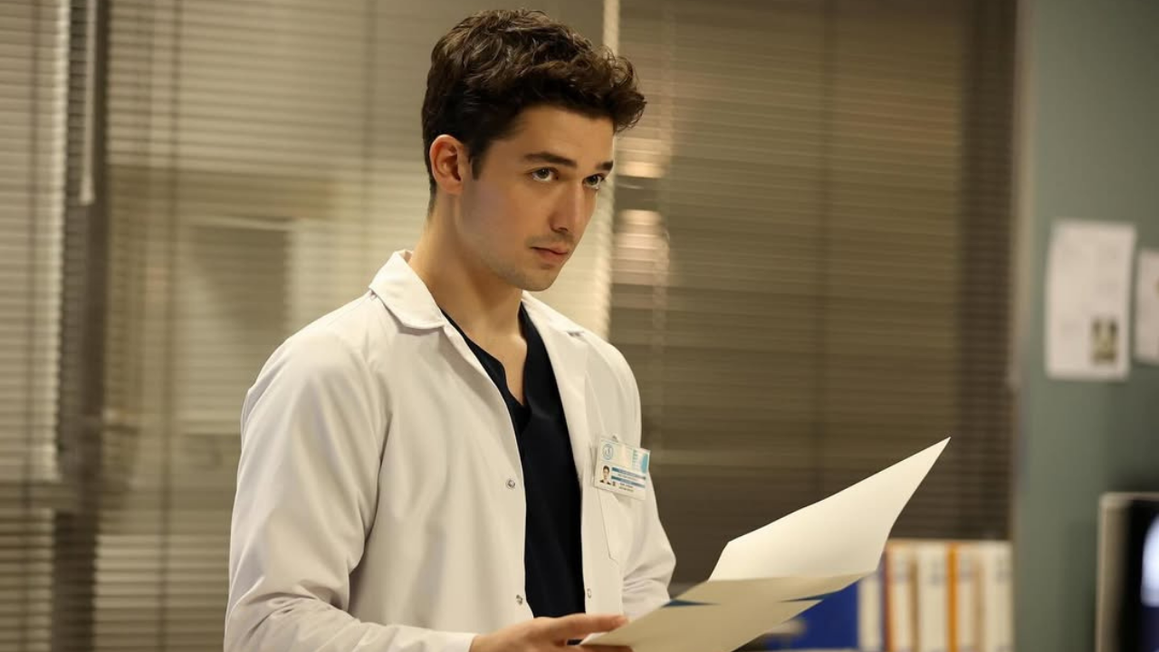 Bahar dizisinin sevilen oyuncusu Demirhan Demircioğlu, 