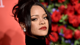 Rihanna'nın evine silahlı saldırı