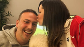 Hazal Subaşı'ndan Oğuzhan Koç'a romantik kutlama