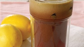 Üzüm, elma, limon, maydanoz