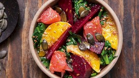 Pancarlı ıspanak salatası