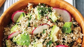 Bulgurlu avokado salatası
