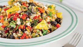 Tahıl salatası