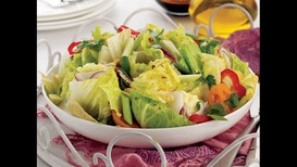Karışık marul salatası