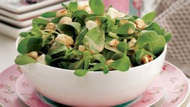 Tulum peynirli ve tahinli semizotu salatası