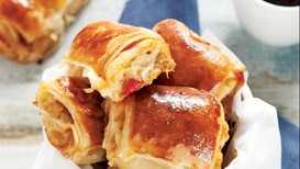 Patlıcanlı börek