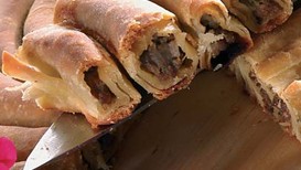 Patlıcanlı börek