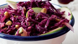 Kırmızı lahana salatası