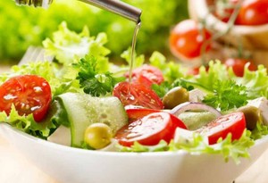 Salatadaki gizli tehlikelere karşı 9 önemli uyarı!