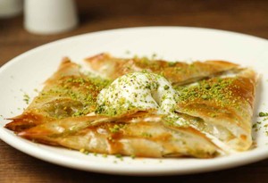 Kaymaklı katmer tarifi