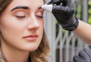 Kaş rengi nasıl açılır? Kaş rengini açmanın püf noktaları