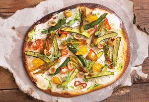 Çıtır pizza tarifi nasıl yapılır?