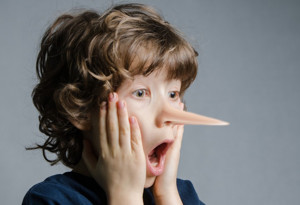 Çocuğunuz yalan söylediğinde ne yapmalı? Başa çıkmanın 6 yolu