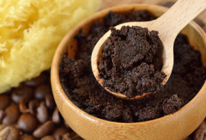 Kahve telvesiyle peeling: Evde nasıl uygulanır?