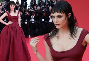 Cara Delevingne bambaşka bir stille Cannes'a katıldı!