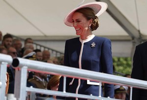 Galler Prensesi Kate Middleton, denizci stilinden ilham alıyor