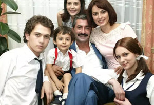 Erkan Petekkaya ve Ayça Bingöl yeni proje için bir arada