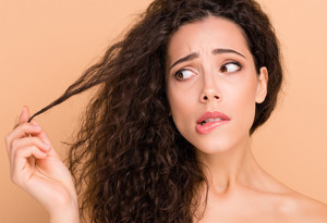 Kuru ve yıpranmış saçlar için 7 maske