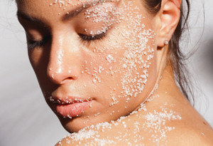 Cilt bariyerini güçlendiren en etkili peeling önerileri