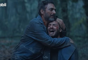 "Asylum" dizisi konusu ne, oyuncuları kimler?