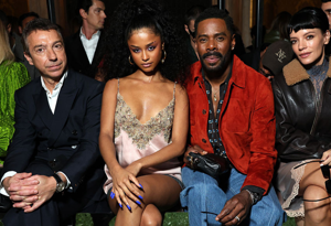 Valentino Sonbahar/Kış 2026: Roma'da ön sıra stilleri