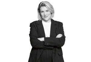 Uğultulu Tepeler’in cesur uyarlaması: Emerald Fennell’dan yepyeni