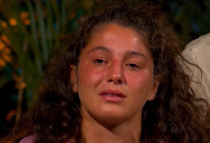 Survivor Seren Ay elendi mi?