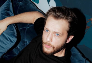 "Uzak Şehir" dizisinin kadrosuna Mehmet Aykaç katıldı