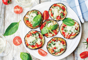 Patlıcan pizza tarifine ne dersiniz?