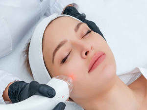 Deri elastikiyeti nedir? Cilt elastikiyetini ne sağlar?