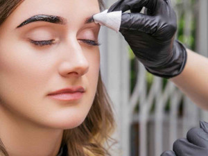 Kaş rengi nasıl açılır? Kaş rengini açmanın püf noktaları