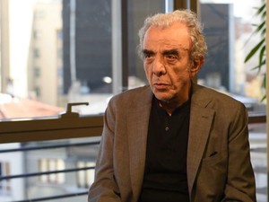 Ünlü yönetmen ve senarist Ali Özgentürk hayatını kaybetti