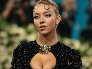 Sydney Sweeney kendi duş suyundan sabun üretti