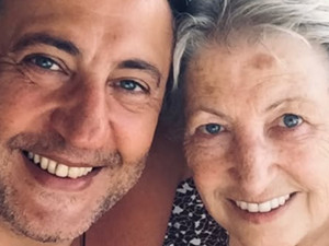 7 gün önce annesini kaybeden Ercan Saatçi'den paylaşım