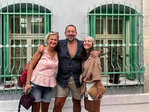 Aşk devam ediyor! Ata Demirer'in sevgilisiyle güz gezmesi
