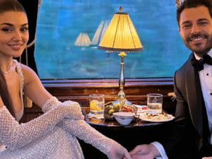 Hande Erçel’in paylaşımı Hakan Sabancı'ya gönderme mi?