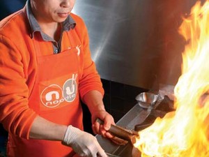 Noodle sever misiniz?