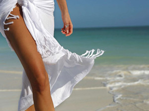 Çatlaklarınızı gizlemek için onları bronzlaştırın