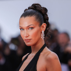Lyme tedavisi sürecinde işleri reddeden Bella Hadid'den itiraf
