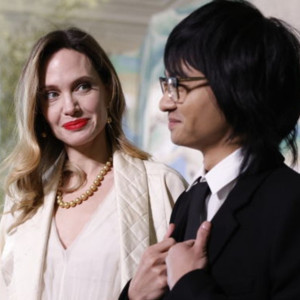 Angelina Jolie ve Brad Pitt'in oğlu Maddox'tan radikal karar