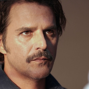 Mehmet Günsür 20 yıllık evliliğinin sırrını açıkladı