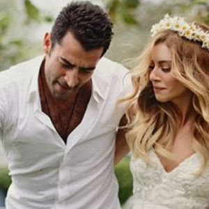 Sinem Kobal ve Kenan İmirzalıoğlu 10'uncu yıl dönümünü kutladı