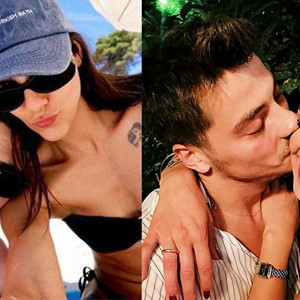 'Uzak Şehir' oyuncuları Atakan Özkaya ve Dilin Döğer'den poz