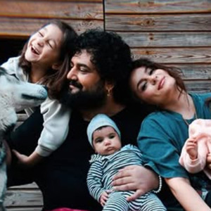 Atiye 4'üncü kez anne oldu