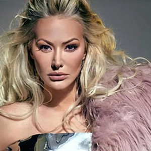 İstanbul’da sağanak: Aylin Coşkun’un evini su bastı